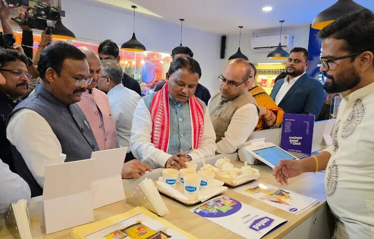 Hon’ble Chief Minister Shri Mohan Charan Majhi inaugurates OMFED Parlour & Koraput Coffee Parlour in Odisha Niwas, New Delhi